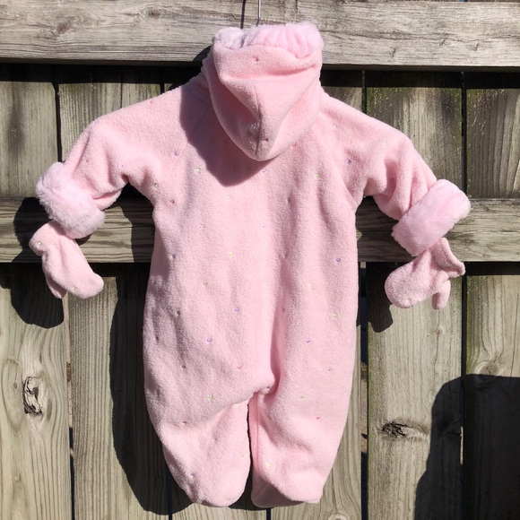 Bebe D Amour Baby Girl Hooded Sherpa Snow Jumpsuit with mitts - Picture 6 of 7